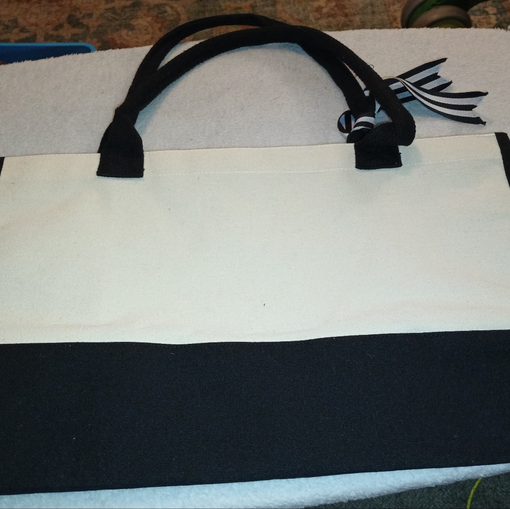 Stitch Canvas Tote Bag with Black Handles Nwot (Cream Off-white Color) - Picture 4 of 6